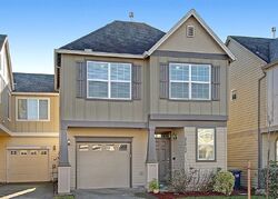 Pre-foreclosure in  Sw Skiver St Beaverton, OR 97078
