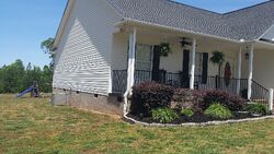 Pre-foreclosure in  Bollweevil Way Wellford, SC 29385