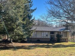 Pre-foreclosure in  Duck Creek Rd Sneedville, TN 37869