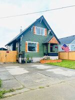 Pre-foreclosure in  S 48th St Tacoma, WA 98408