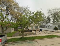 Pre-foreclosure in  Oregon St Racine, WI 53405
