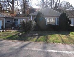  E Cedar Ave, Du Quoin IL