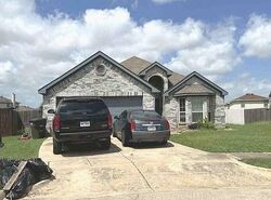 Pre-foreclosure in  Manhassett Ct Fort Worth, TX 76140