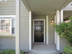 Pre-foreclosure in  CANYON OAKS DR Oakland, CA 94605