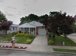 Pre-foreclosure in  Innsbruck Dr Toms River, NJ 08757