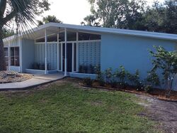 Pre-foreclosure in  Fox Pl Port Orange, FL 32127