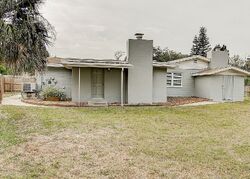 Pre-foreclosure in  Crescent Dr Largo, FL 33770