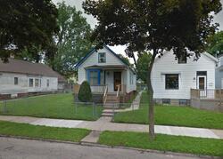 Pre-foreclosure in  N Buffum St Milwaukee, WI 53212