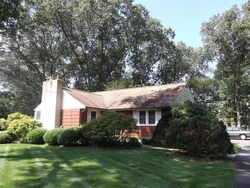 Pre-foreclosure in  Tanager Dr Toms River, NJ 08755