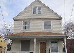 Pre-foreclosure in  E 65th St Cleveland, OH 44127
