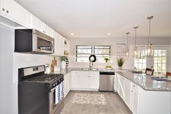 Pre-foreclosure in  Bluebird Ln Pasadena, TX 77502