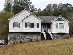  Wetlands Rd, White GA