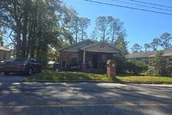 Pre-foreclosure in  E Gordon St Valdosta, GA 31601
