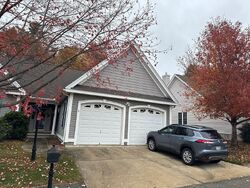 Pre-foreclosure in  Fiddlehead Cir Bow, NH 03304