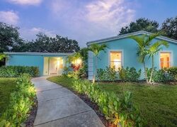 Pre-foreclosure in  Sw 40th Ter Palm City, FL 34990