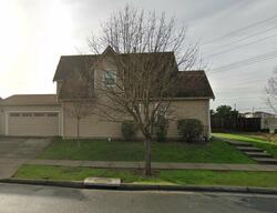  Dennis Ln, Santa Rosa CA