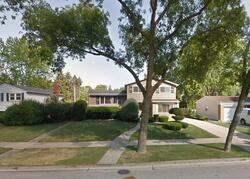 Pre-foreclosure in  N Huron St Arlington Heights, IL 60004