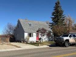 Pre-foreclosure in  E Teton Blvd Green River, WY 82935