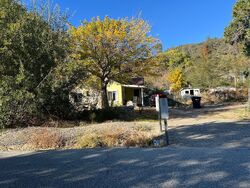 Pre-foreclosure in  Newvale Dr Lake Hughes, CA 93532