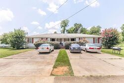 Pre-foreclosure in  Perry Railroad St Fort Valley, GA 31030