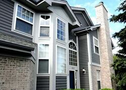 Pre-foreclosure in  Kresswood Dr Mchenry, IL 60050