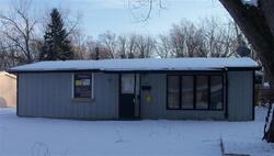 Pre-foreclosure in  SUNNYBROOK AVE Dyer, IN 46311