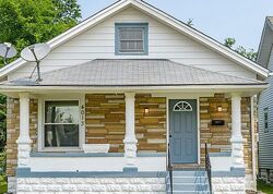 Pre-foreclosure in  VERMONT AVE Louisville, KY 40211
