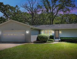 Pre-foreclosure in  Ravina Dr Spring Grove, IL 60081