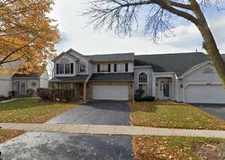 Pre-foreclosure in  Larkspur Ln Lake In The Hills, IL 60156