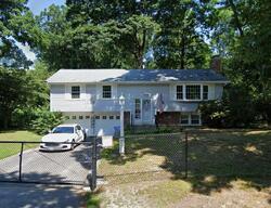  Stagecoach Rd, Holliston MA