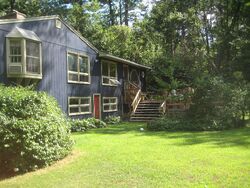  W Pelham Rd, Shutesbury MA