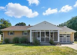 Pre-foreclosure in  Mardel Ct Fairfield, OH 45014