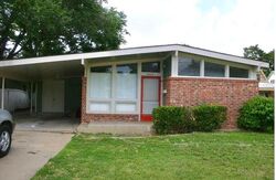 Pre-foreclosure in  22nd St Lubbock, TX 79411