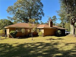 Pre-foreclosure in  Heyward Rd Anderson, SC 29621
