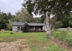 Pre-foreclosure in  Highway 71 Abbeville, SC 29620
