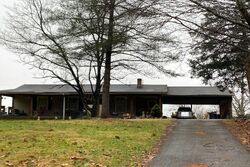  Slate Mills Rd, Sperryville VA