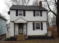 Pre-foreclosure in  MINNESOTA AVE Columbus, OH 43211