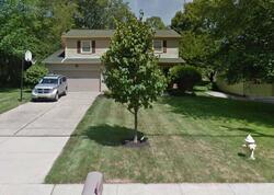 Pre-foreclosure in  Shiawassee Ave Akron, OH 44333
