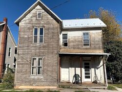  W Specht St, Mc Clure PA