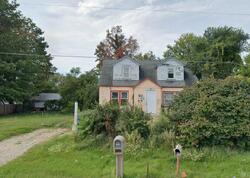 Pre-foreclosure in  N Crystal Ave Benton Harbor, MI 49022