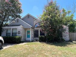 Pre-foreclosure in  Jolly Way Waxahachie, TX 75165