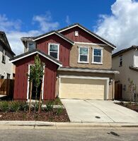 Pre-foreclosure in  Auburn Leaf Loop Folsom, CA 95630