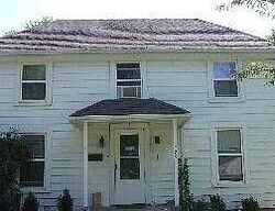 Pre-foreclosure in  Winner St Liberty, MO 64068