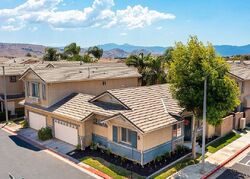 Pre-foreclosure in  Spring Knolls Ct Riverside, CA 92505