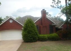 Pre-foreclosure in  NE 36th St Lawton, OK 73507