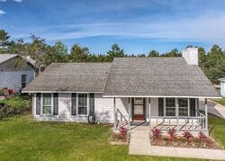 Pre-foreclosure in  Forest Ave Leesburg, FL 34788