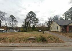 Pre-foreclosure in  Holston Dr Knoxville, TN 37914