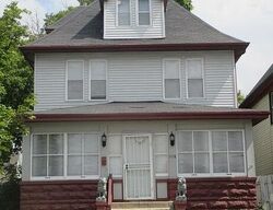 Pre-foreclosure in  N 22nd St Milwaukee, WI 53233
