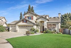 Pre-foreclosure in  Grand Fir Dr Lodi, CA 95242