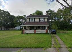 Pre-foreclosure in  E Lucius Ave Youngstown, OH 44507